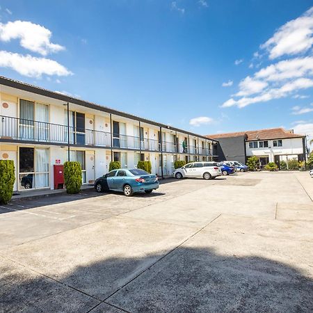 The Mulgrave Motel Exterior photo