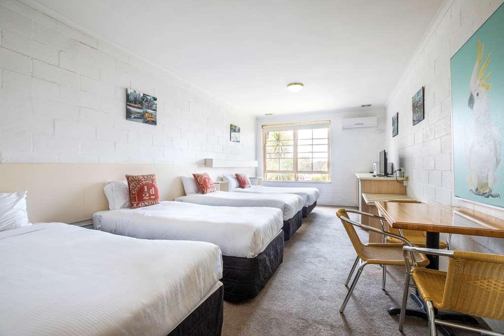 The Mulgrave Motel Room photo